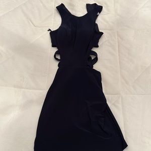 Navy blue homecoming dress from Faviana, size 2, worn once.